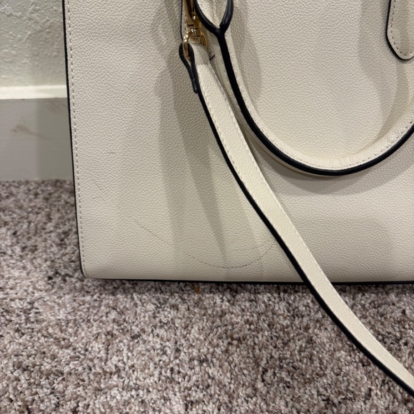 Nine West White Faux Leather Handbag with Gold Hardware - Picture 4 of 6